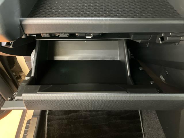 タフトGターボ クロムベンチャーバックカメラ連動フルセグナビ USB接続 ブルートゥース対応 フロント.リヤドライブレコーダー連動 TVナビキット ワイヤレス充電器QI 前席シートヒーター アダプティブクルーズコントロール(千葉県)の中古車