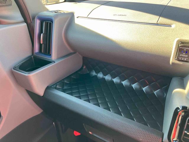 タントカスタムXセレクション純正メモリーナビ CD DVD ラジオ ナビ連動ドライブレコーダー 純正ETCビルトインタイプ 両側電動スライドドア パノラマモニター 衝突回避支援ブレーキ 誤発進抑制装置 アイドリングストップ(千葉県)の中古車