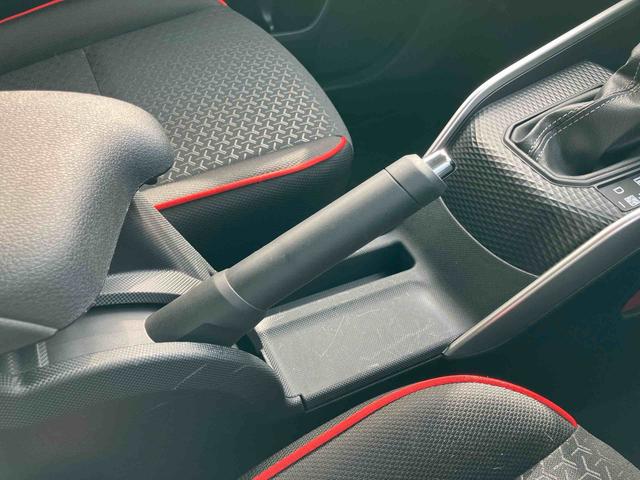 ライズＧターボ　ナビ／ＴＶ／ＤＶＤ／ＢＴ／ＵＳＢ　全周囲カメラ　ＥＴＣ　ＬＥＤヘッドランプ　オートライト　衝突被害軽減ブレーキ　クリアランスセンサー　オートエアコン　キーフリーシステム　盗難防止警報　アルミ（千葉県）の中古車