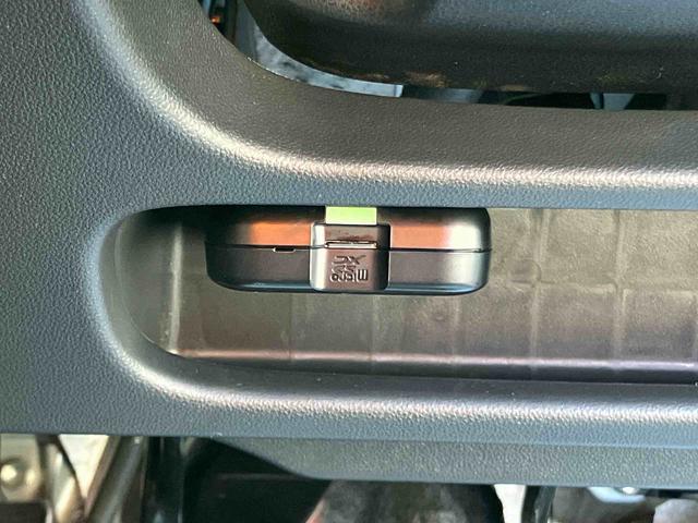 ムーヴカスタム　ＸリミテッドII　ＳＡIIIパノラマカメラ連動フルセグナビ　ＵＳＢ接続　ブルートゥース対応　フロント．リヤドライブレコーダー連動　ＥＴＣ　運転席シートヒーター　オートライト　オートハイビーム　プッシュエンジンスタート（千葉県）の中古車