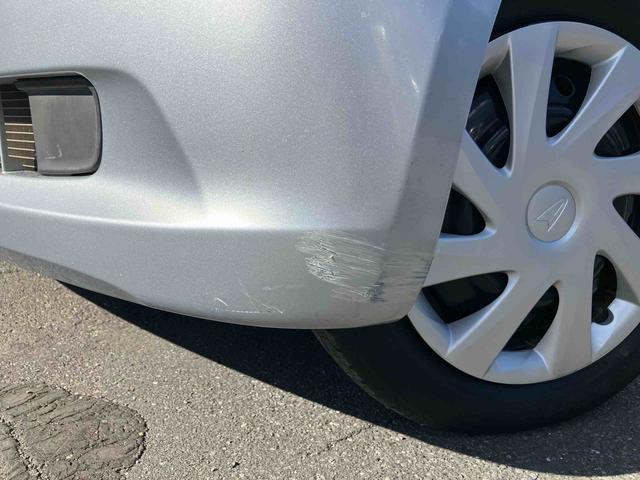 タントエグゼLCD/AM・FMラジオ AUX接続 コラムシフト ハロゲンヘッドランプ マニュアルエアコン パワーウィンド スモークガラス 足踏み式駐車ブレーキ アイドリングストップ キーレスエントリー 盗難防止警報(千葉県)の中古車