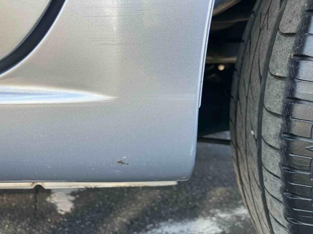 タントエグゼLCD/AM・FMラジオ AUX接続 コラムシフト ハロゲンヘッドランプ マニュアルエアコン パワーウィンド スモークガラス 足踏み式駐車ブレーキ アイドリングストップ キーレスエントリー 盗難防止警報(千葉県)の中古車