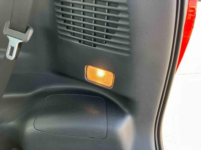 タントエグゼLCD/AM・FMラジオ AUX接続 コラムシフト ハロゲンヘッドランプ マニュアルエアコン パワーウィンド スモークガラス 足踏み式駐車ブレーキ アイドリングストップ キーレスエントリー 盗難防止警報(千葉県)の中古車