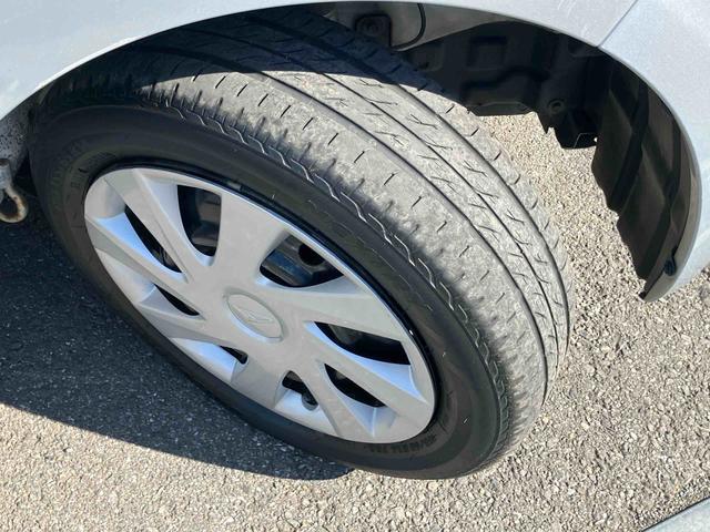 タントエグゼLCD/AM・FMラジオ AUX接続 コラムシフト ハロゲンヘッドランプ マニュアルエアコン パワーウィンド スモークガラス 足踏み式駐車ブレーキ アイドリングストップ キーレスエントリー 盗難防止警報(千葉県)の中古車