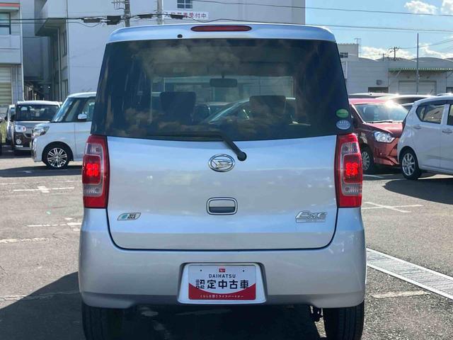 タントエグゼLCD/AM・FMラジオ AUX接続 コラムシフト ハロゲンヘッドランプ マニュアルエアコン パワーウィンド スモークガラス 足踏み式駐車ブレーキ アイドリングストップ キーレスエントリー 盗難防止警報(千葉県)の中古車