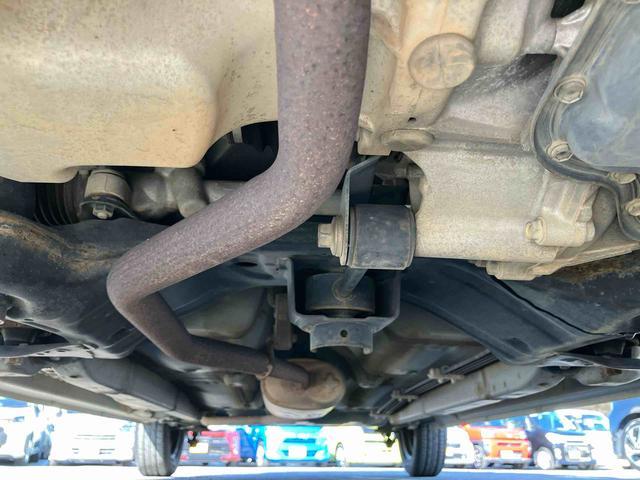 タントエグゼLCD/AM・FMラジオ AUX接続 コラムシフト ハロゲンヘッドランプ マニュアルエアコン パワーウィンド スモークガラス 足踏み式駐車ブレーキ アイドリングストップ キーレスエントリー 盗難防止警報(千葉県)の中古車