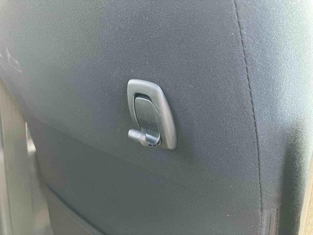 タントエグゼLCD/AM・FMラジオ AUX接続 コラムシフト ハロゲンヘッドランプ マニュアルエアコン パワーウィンド スモークガラス 足踏み式駐車ブレーキ アイドリングストップ キーレスエントリー 盗難防止警報(千葉県)の中古車