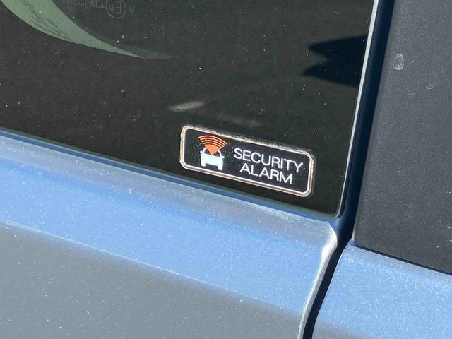 タントエグゼLCD/AM・FMラジオ AUX接続 コラムシフト ハロゲンヘッドランプ マニュアルエアコン パワーウィンド スモークガラス 足踏み式駐車ブレーキ アイドリングストップ キーレスエントリー 盗難防止警報(千葉県)の中古車