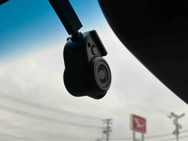 ムーヴカスタム　ＸリミテッドII　ＳＡIIIナビ／ＴＶ／ＤＶＤ／ＢＴ／ＵＳＢ　全周囲カメラ　ＥＴＣ　ドラレコ　運転席シートヒーター　トップシェイドガラス　ＬＥＤヘッドライト　オートライト　オートハイビーム　キーフリー　プッシュスタート　スマアシ（千葉県）の中古車