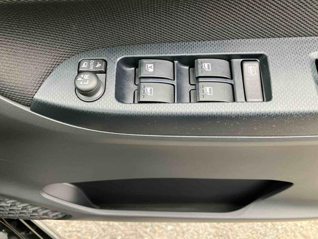 ムーヴカスタム　ＸリミテッドII　ＳＡIIIナビ／ＴＶ／ＤＶＤ／ＢＴ／ＵＳＢ　全周囲カメラ　ＥＴＣ　ドラレコ　運転席シートヒーター　トップシェイドガラス　ＬＥＤヘッドライト　オートライト　オートハイビーム　キーフリー　プッシュスタート　スマアシ（千葉県）の中古車