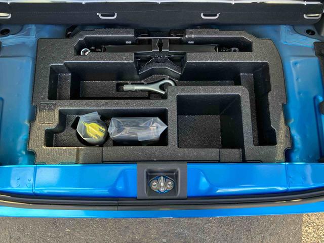 ミライースX SAIIILEDヘッドライト 電動格納ドアミラー スモークガラス デジタルメーター CD/AUX 前後コーナーセンサー スマアシ 横滑り防止装置 キーレスエントリー 盗難防止アラーム アイドリングストップ(千葉県)の中古車