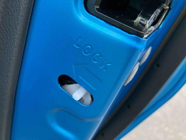 ミライースX SAIIILEDヘッドライト 電動格納ドアミラー スモークガラス デジタルメーター CD/AUX 前後コーナーセンサー スマアシ 横滑り防止装置 キーレスエントリー 盗難防止アラーム アイドリングストップ(千葉県)の中古車