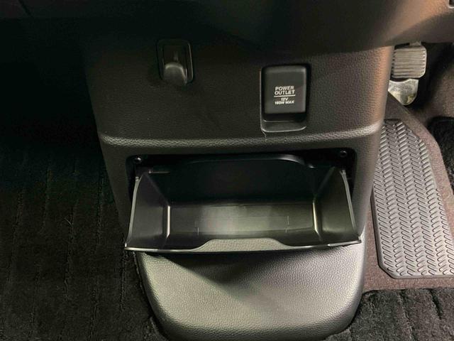 Ｎ−ＢＯＸカスタムＧ・Ｌホンダセンシングバックカメラ連動エントリーインターナビ　ビルトインＥＴＣ　アダプティブクルーズコントロール　オートライト　プッシュエンジンスタート　キーフリーシステム　助手席シートバックポケット＋ショッピングフック（千葉県）の中古車