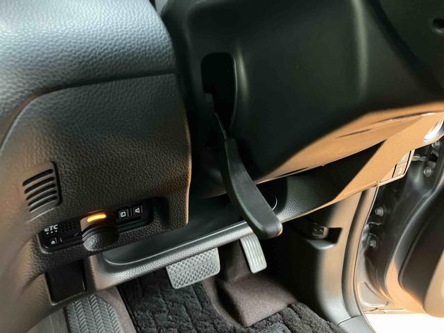 Ｎ−ＢＯＸカスタムＧ・Ｌホンダセンシングバックカメラ連動エントリーインターナビ　ビルトインＥＴＣ　アダプティブクルーズコントロール　オートライト　プッシュエンジンスタート　キーフリーシステム　助手席シートバックポケット＋ショッピングフック（千葉県）の中古車