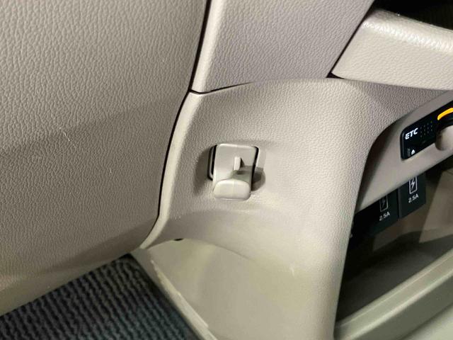 Ｎ−ＷＧＮＧ・Ｌパッケージバックカメラ連動フルセグナビ　ブルートゥース対応　ビルトインＥＴＣ　フロントドライブレコーダー　横滑り防止装置　アイドリングストップ　チルトステアリング　運転席シートリフター　オートエアコン（千葉県）の中古車