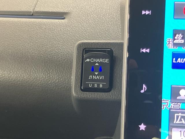 タントカスタムＸセレクションバックカメラ連動９インチフルセグナビ　ＵＳＢ接続　ブルートゥース対応　フロント．リヤドライブレコーダー連動　ＴＶナビキット　ビルトインＥＴＣ　運転席ロングスライドシート　前席シートヒーター（千葉県）の中古車