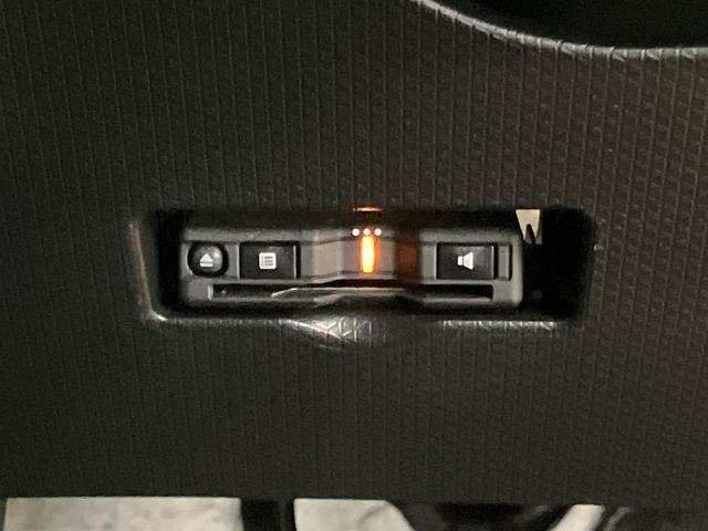 タントカスタムＸセレクションバックカメラ連動９インチフルセグナビ　ＵＳＢ接続　ブルートゥース対応　フロント．リヤドライブレコーダー連動　ＴＶナビキット　ビルトインＥＴＣ　運転席ロングスライドシート　前席シートヒーター（千葉県）の中古車