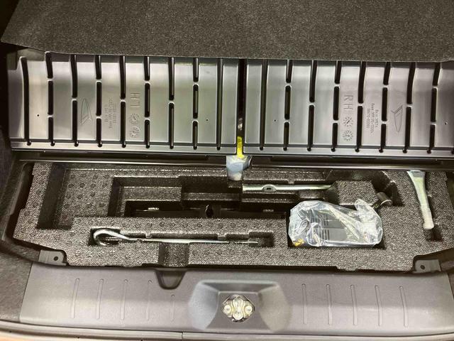 タントカスタムＸセレクションバックカメラ連動９インチフルセグナビ　ＵＳＢ接続　ブルートゥース対応　フロント．リヤドライブレコーダー連動　ＴＶナビキット　ビルトインＥＴＣ　運転席ロングスライドシート　前席シートヒーター（千葉県）の中古車