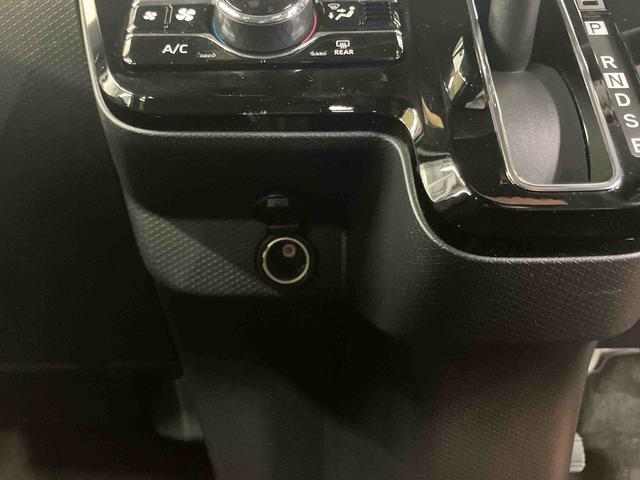 タントカスタムＸセレクションバックカメラ連動９インチフルセグナビ　ＵＳＢ接続　ブルートゥース対応　フロント．リヤドライブレコーダー連動　ＴＶナビキット　ビルトインＥＴＣ　運転席ロングスライドシート　前席シートヒーター（千葉県）の中古車