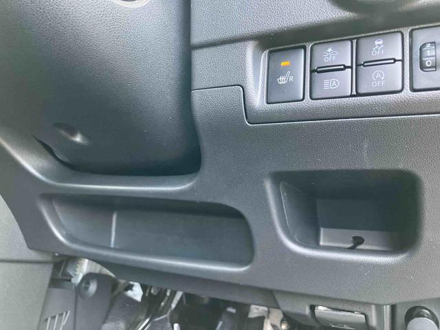 ムーヴカスタム　ＸリミテッドII　ＳＡIIIスマアシ　全周囲カメラ　ＬＥＤヘッドライト　オートライト　オートハイビーム　トップシェイドガラス　運転席シートヒーター　キーフリー　盗難防止アラーム　アルミホイール　ＤＶＤ・ＵＳＢチューナー　ステリモ（千葉県）の中古車