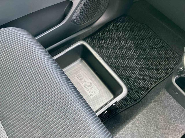 ムーヴカスタム　ＸリミテッドII　ＳＡIIIスマアシ　全周囲カメラ　ＬＥＤヘッドライト　オートライト　オートハイビーム　トップシェイドガラス　運転席シートヒーター　キーフリー　盗難防止アラーム　アルミホイール　ＤＶＤ・ＵＳＢチューナー　ステリモ（千葉県）の中古車