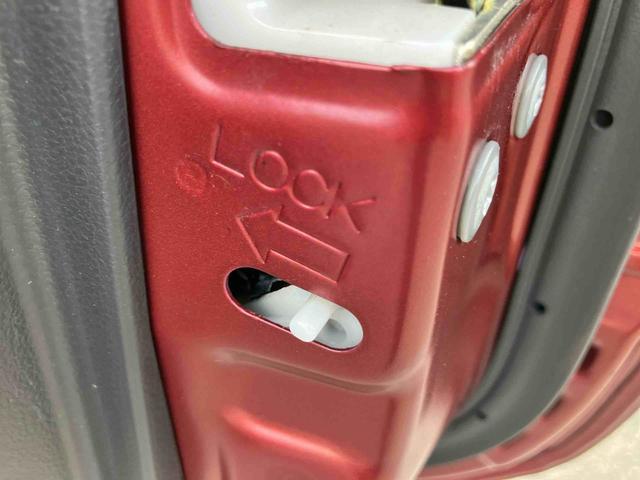 ムーヴカスタム　ＸリミテッドII　ＳＡIIIスマアシ　全周囲カメラ　ＬＥＤヘッドライト　オートライト　オートハイビーム　トップシェイドガラス　運転席シートヒーター　キーフリー　盗難防止アラーム　アルミホイール　ＤＶＤ・ＵＳＢチューナー　ステリモ（千葉県）の中古車