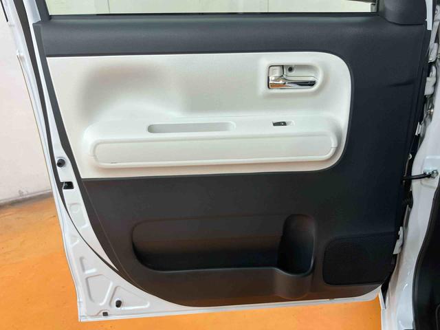 ムーヴキャンバスストライプスＧターボ衝突回避支援システム　横滑り防止装置　アダプティブクルーズコントロール　置きラクボックス　ホットカップホルダー　前席シートヒーター　ホールド機能付き電動パーキングブレーキ　両側電動スライドドア（千葉県）の中古車