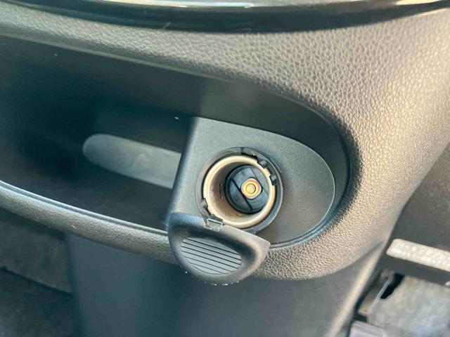 タントカスタムＲＳ　トップエディションＳＡIIターボ　ナビ／ＴＶ／ＤＶＤ／ＢＴ／ＵＳＢ　バックカメラ　ＥＴＣ　トップシェイドガラス　ＬＥＤヘッドライト　オートライト　スマアシ　両側Ｐスラ　革巻ステアリング　キーフリー　イモビライザー　盗難防止警報（千葉県）の中古車