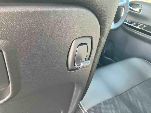 タントカスタムＲＳ　トップエディションＳＡIIターボ　ナビ／ＴＶ／ＤＶＤ／ＢＴ／ＵＳＢ　バックカメラ　ＥＴＣ　トップシェイドガラス　ＬＥＤヘッドライト　オートライト　スマアシ　両側Ｐスラ　革巻ステアリング　キーフリー　イモビライザー　盗難防止警報（千葉県）の中古車