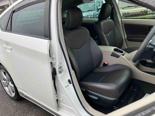 プリウスＳマイコーデナビ／ＤＴＶ／ＤＩＳＣ／ＢＴ／Ｂカメ　ＥＴＣ　ブラキッシュブラウン＆ブラウン内装　ＨＩＤヘッドライト　ハロゲンフォグランプ　アルミホイール　プッシュボタンスターター（千葉県）の中古車