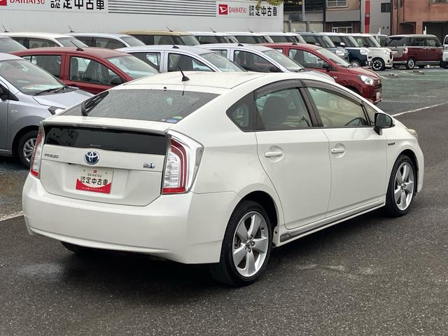 プリウスＳマイコーデナビ／ＤＴＶ／ＤＩＳＣ／ＢＴ／Ｂカメ　ＥＴＣ　ブラキッシュブラウン＆ブラウン内装　ＨＩＤヘッドライト　ハロゲンフォグランプ　アルミホイール　プッシュボタンスターター（千葉県）の中古車