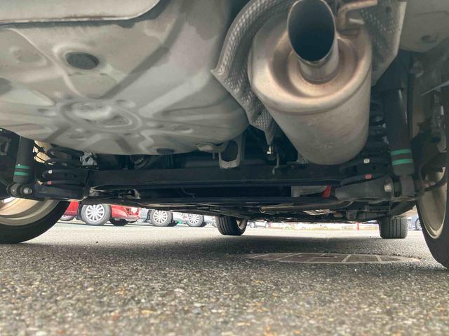 プリウスＳマイコーデナビ／ＤＴＶ／ＤＩＳＣ／ＢＴ／Ｂカメ　ＥＴＣ　ブラキッシュブラウン＆ブラウン内装　ＨＩＤヘッドライト　ハロゲンフォグランプ　アルミホイール　プッシュボタンスターター（千葉県）の中古車