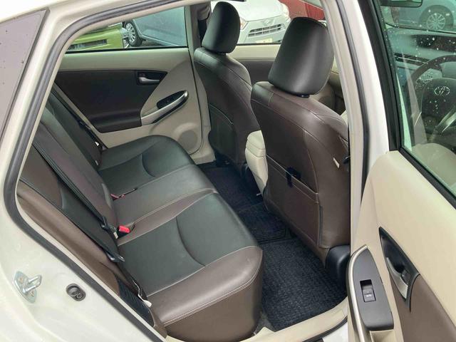 プリウスＳマイコーデナビ／ＤＴＶ／ＤＩＳＣ／ＢＴ／Ｂカメ　ＥＴＣ　ブラキッシュブラウン＆ブラウン内装　ＨＩＤヘッドライト　ハロゲンフォグランプ　アルミホイール　プッシュボタンスターター（千葉県）の中古車