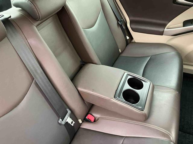 プリウスＳマイコーデナビ／ＤＴＶ／ＤＩＳＣ／ＢＴ／Ｂカメ　ＥＴＣ　ブラキッシュブラウン＆ブラウン内装　ＨＩＤヘッドライト　ハロゲンフォグランプ　アルミホイール　プッシュボタンスターター（千葉県）の中古車