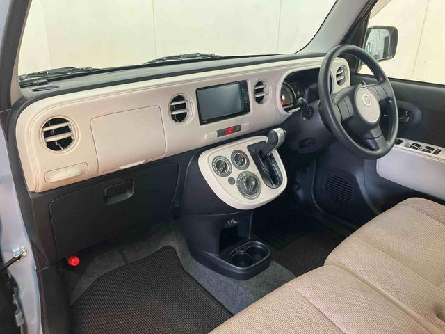 ミラココアココアＬフルセグナビ　ＵＳＢ接続　ブルートゥース対応　アイドリングストップ　キーレスエントリー　マニュアルレベリング機能付ハロゲンヘッドライト　助手席シートバックポケット＋ショッピングフック（千葉県）の中古車