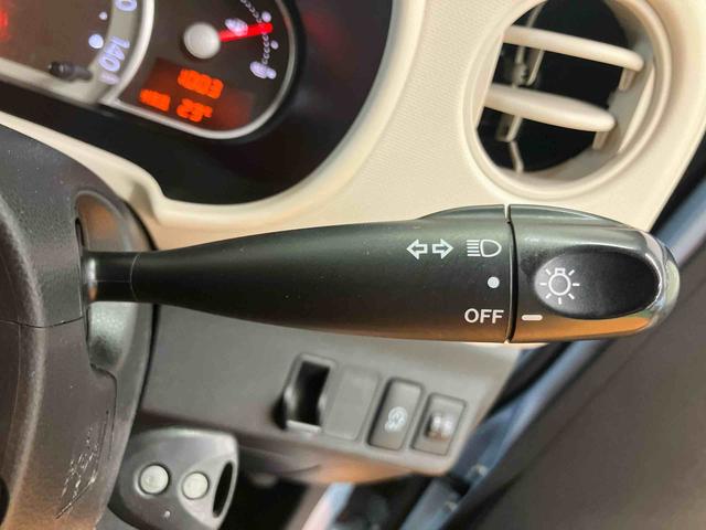 ミラココアココアＬフルセグナビ　ＵＳＢ接続　ブルートゥース対応　アイドリングストップ　キーレスエントリー　マニュアルレベリング機能付ハロゲンヘッドライト　助手席シートバックポケット＋ショッピングフック（千葉県）の中古車