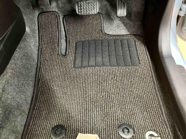 ミラココアココアＬフルセグナビ　ＵＳＢ接続　ブルートゥース対応　アイドリングストップ　キーレスエントリー　マニュアルレベリング機能付ハロゲンヘッドライト　助手席シートバックポケット＋ショッピングフック（千葉県）の中古車