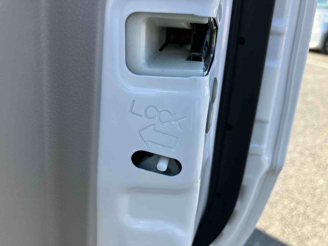 ムーヴＬ　ＳＡIIIナビ／ＴＶ／ＢＴ／ＵＳＢ／ＤＶＤ　バックカメラ　ドラレコ　衝突被害軽減ブレーキ　オートハイビーム　トップシェイドガラス　ステアリングリモコン　アイドリングストップ　キーレスエントリー　盗難防止アラーム（千葉県）の中古車