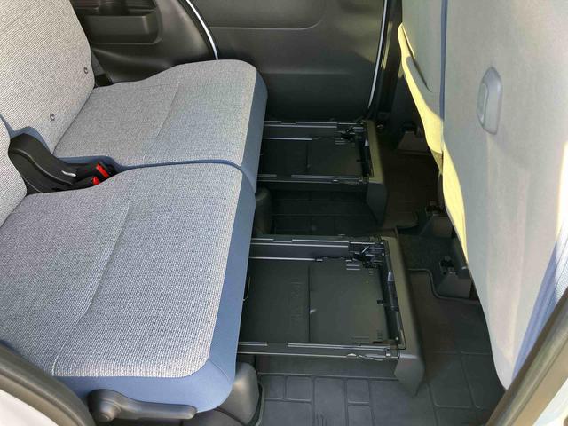 ムーヴキャンバスストライプスG衝突回避支援システム 横滑り防止装置 置きラクボックス ホットカップホルダー 前席シートヒーター ホールド機能付き電動パーキングブレーキ 助手席シートバックポケット+ショッピングフック(千葉県)の中古車