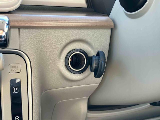 アルトラパンＸ８型ナビ／ＴＶ／ＤＶＤ／ＢＴ／ＵＳＢ　全周囲カメラ　前後ドラレコ　運転席シートヒーター　エネチャージ　セイフティーサポート　ＨＩＤヘッドライト　オートライト　革巻ステア　スマートキー　盗難防止アラーム（千葉県）の中古車