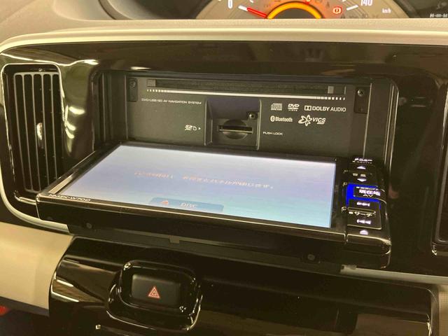 ムーヴキャンバスXブラックインテリアリミテッド SAIIIパノラマカメラ連動フルセグナビ USB接続 ブルートゥース対応 ETC 置きラクボックス フロアーイルミネーション バニティーミラー付き左右サンバイザー 助手席シートアンダートレイ(千葉県)の中古車