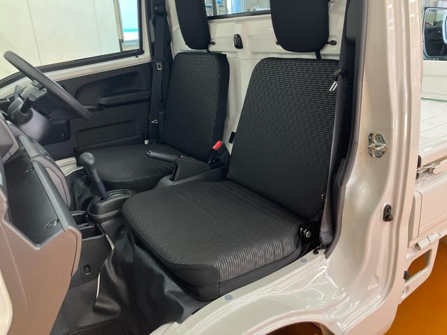 ハイゼットトラックエクストラ　４ＷＤ３モード選択電子制御式４ＷＤ　衝突回避支援システム　横滑り防止装置　アイドリングストップ　プッシュエンジンスタート　キーフリーシステム　前後コーナーセンサー　ＬＥＤ作業灯　テールゲートチェーン（千葉県）の中古車