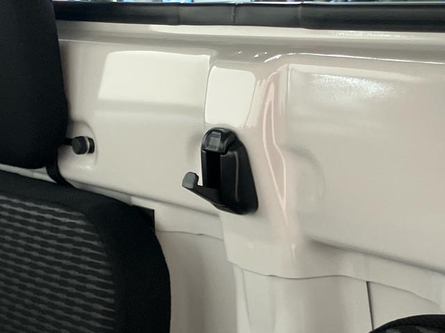 ハイゼットトラックエクストラ 4WD3モード選択電子制御式4WD 衝突回避支援システム 横滑り防止装置 アイドリングストップ プッシュエンジンスタート キーフリーシステム 前後コーナーセンサー LED作業灯 テールゲートチェーン(千葉県)の中古車