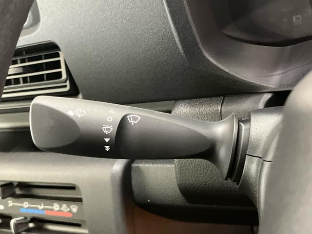 ハイゼットトラックエクストラ　４ＷＤ３モード選択電子制御式４ＷＤ　衝突回避支援システム　横滑り防止装置　アイドリングストップ　プッシュエンジンスタート　キーフリーシステム　前後コーナーセンサー　ＬＥＤ作業灯　テールゲートチェーン（千葉県）の中古車