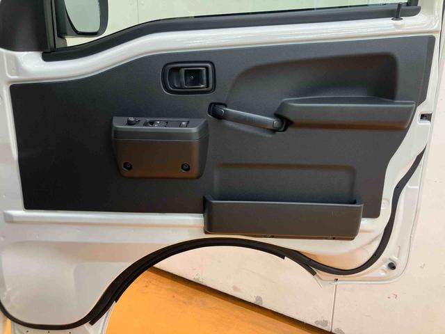 ハイゼットトラックエクストラ　４ＷＤ３モード選択電子制御式４ＷＤ　衝突回避支援システム　横滑り防止装置　アイドリングストップ　プッシュエンジンスタート　キーフリーシステム　前後コーナーセンサー　ＬＥＤ作業灯　テールゲートチェーン（千葉県）の中古車