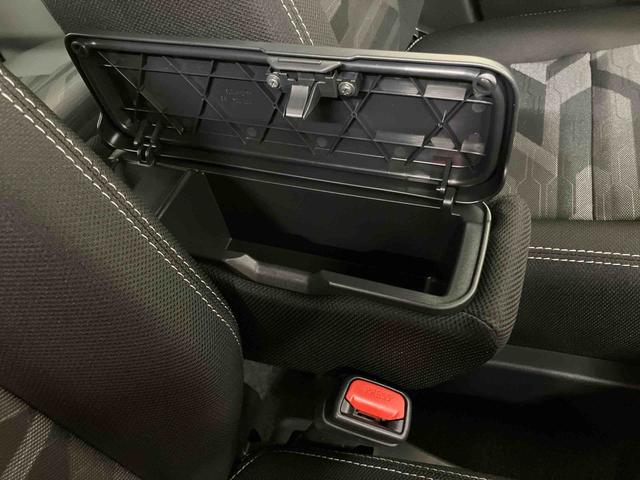 タフトＧターボ　ダーククロムベンチャースカイフィールトップ　衝突回避支援システム　横滑り防止装置　アダプティブクルーズコントロール　前席シートヒーター　ホールド機能付き電動パーキングブレーキ　前後コーナーセンサ　助手席シートアンダートレイ（千葉県）の中古車