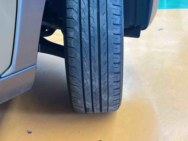 キャストアクティバＸ　ＳＡIIIフルセグナビ　ＵＳＢ接続　ブルートゥース対応　ＥＴＣ　オーバーヘッドコンソール　右リヤコートフック付きアシストグリップ　助手席シートアンダートレイ　チルトステアリング　運転席シートリフター（千葉県）の中古車