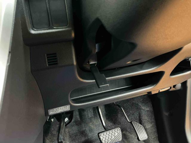 キャストアクティバＸ　ＳＡIIIフルセグナビ　ＵＳＢ接続　ブルートゥース対応　ＥＴＣ　オーバーヘッドコンソール　右リヤコートフック付きアシストグリップ　助手席シートアンダートレイ　チルトステアリング　運転席シートリフター（千葉県）の中古車