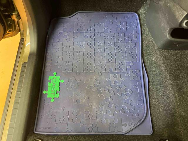 キャストアクティバＸ　ＳＡIIIフルセグナビ　ＵＳＢ接続　ブルートゥース対応　ＥＴＣ　オーバーヘッドコンソール　右リヤコートフック付きアシストグリップ　助手席シートアンダートレイ　チルトステアリング　運転席シートリフター（千葉県）の中古車