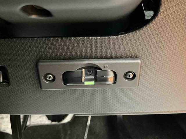 タントカスタムXスタイルセレクションバックカメラ連動フルセグナビ USB接続 ブルートゥース対応 フロント.リヤドライブレコーダー連動 ビルトインETC 運転席ロングスライドシート 前席シートヒーター 前後コーナーセンサー(千葉県)の中古車